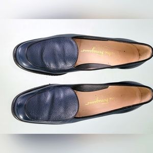 Salvatore Ferragamo navy shoes 7 1/2 3A